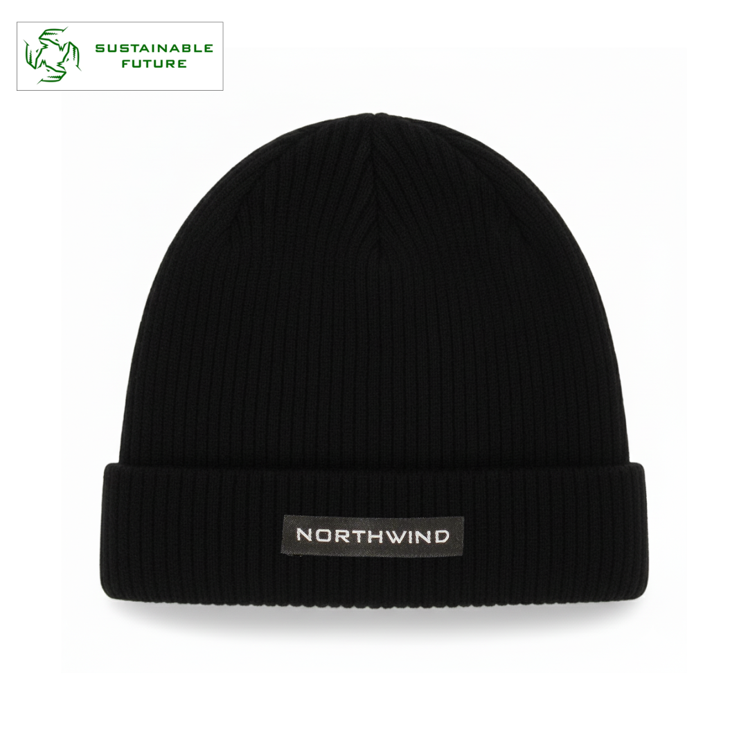 Beanie-Black_northwind_woman